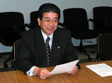 電気事業連合会に対して雇用安定の考えを述べる笹岡会長
